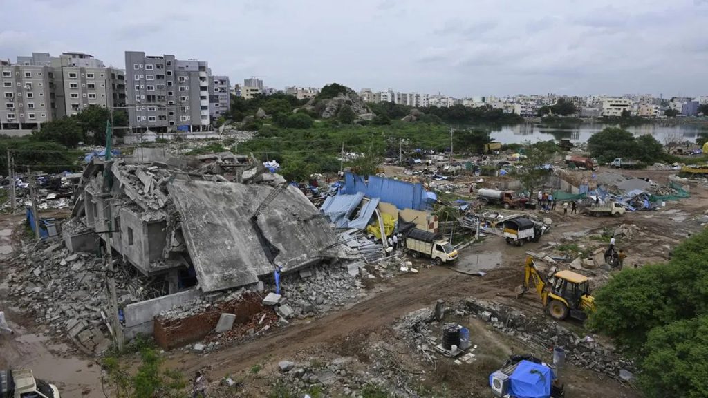 ‘ఈ దూకుడు ఆపేదెవ్వరు’.. అన్నట్లు దూసుకుపోతన్న ‘హైడ్రా’.